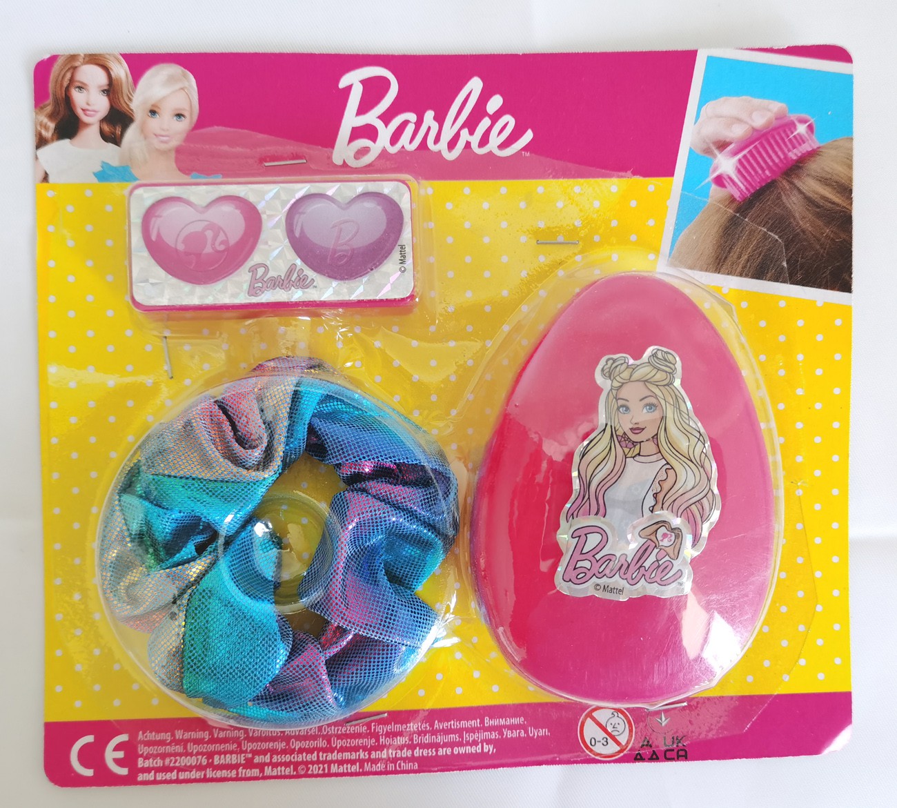 Barbie 2022/1 - kingituseks juukseaksessuaarid